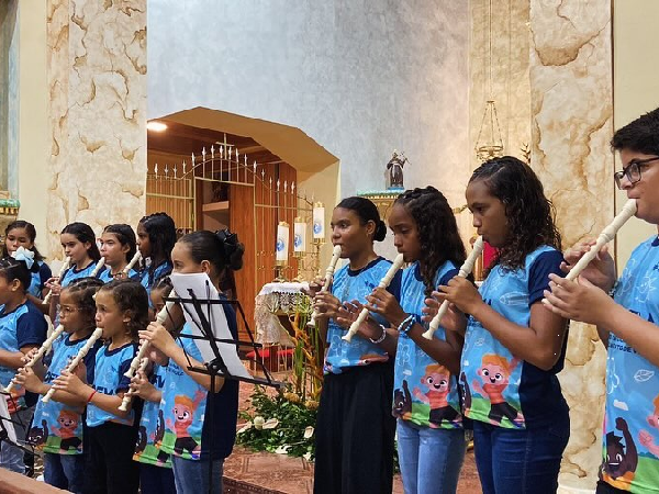 Apresentação das Crianças da Oficina de Flauta do Serviço de Convivência e Fortalecimento de Vínculos.